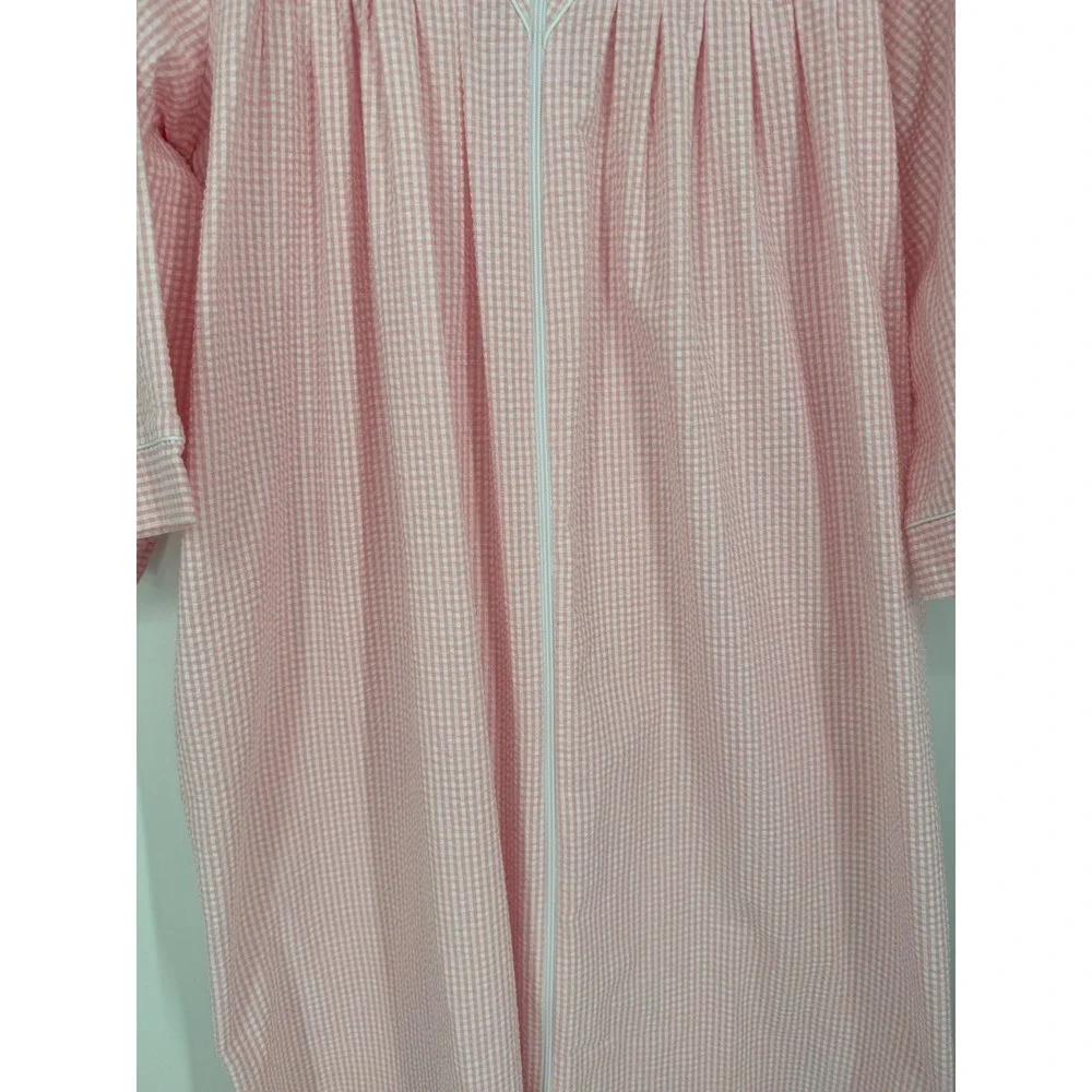 Miss Elaine Womens Nightgown 1X Gingham Smocked Embroidered Housecoat Duster
